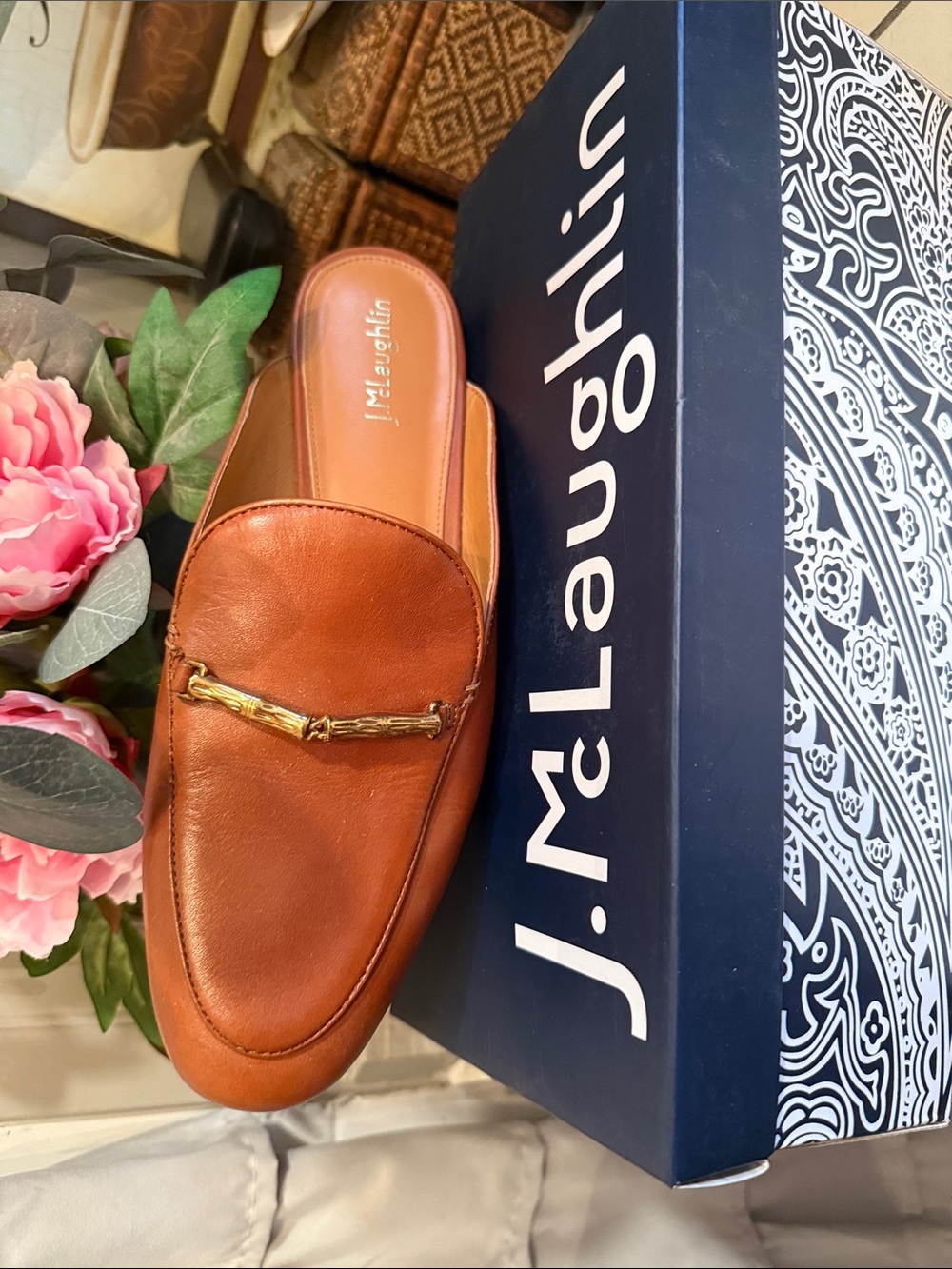 J. McLaughlin shoe Domina Slides size 8.5
dust bag
Original box
cognac color